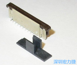 最后變更回塑膠蓋子 (cap)，但改為夾外側(cè)